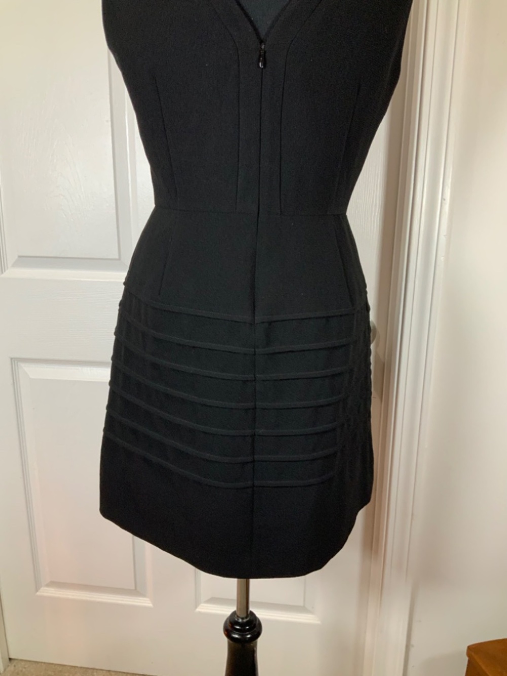 Madewell Black Sleeveless Utility Shift Mini Dress Pockets Minimalist Size 10 - Picture 6 of 10